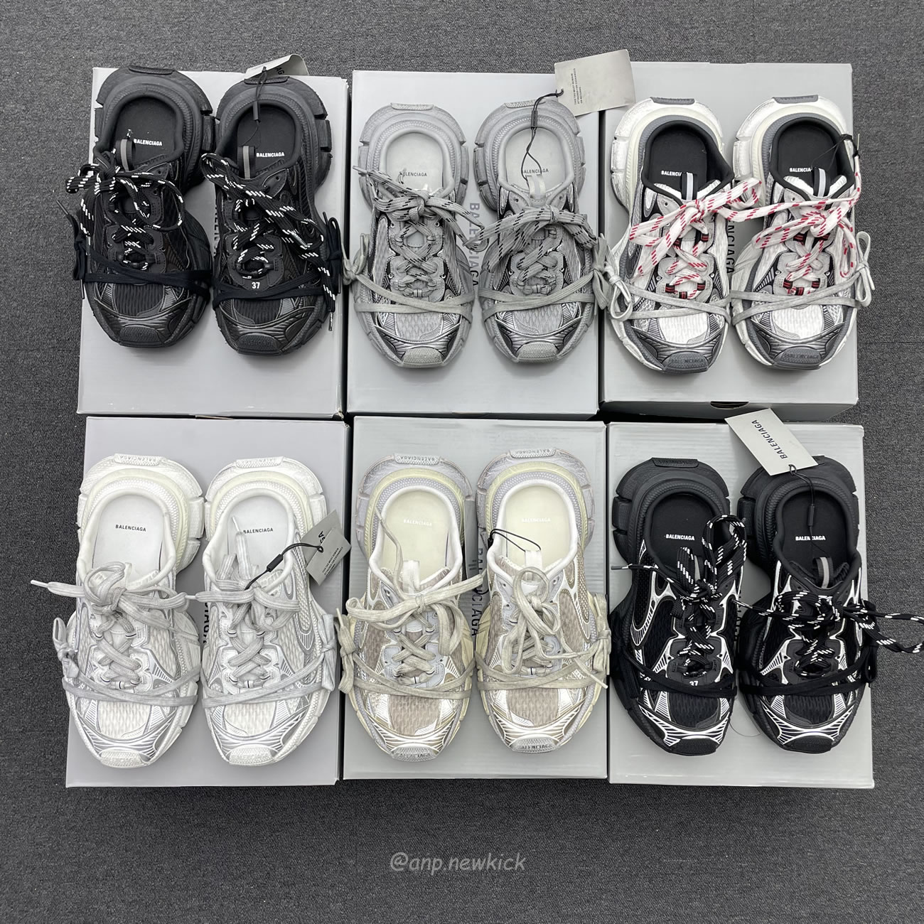 Balenciaga 3xl Mule Monocolor Mesh Rub Black White Eggshell Grey Red Bal Worn Out (24) - newkick.cc